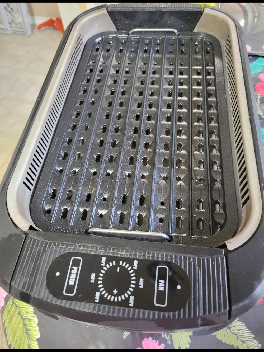 Power Acoustik Black Smokeless Grill with Clear Lid